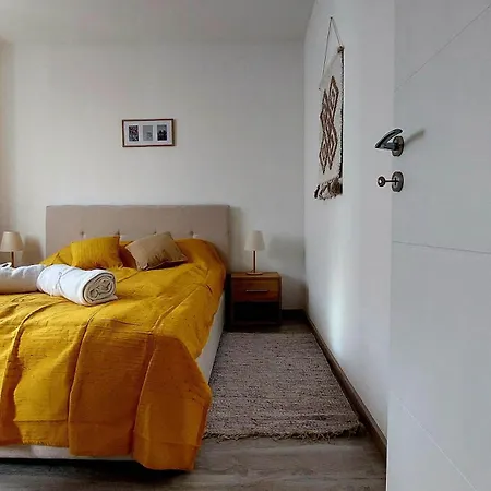 Iris Srebrno Jezero * Veliko Gradište